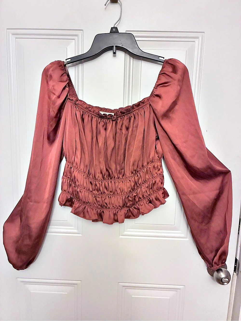 bar III Brown Ruched Blouse Size Medium on sleeve/ Like New